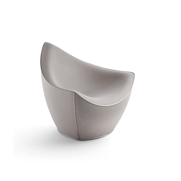 Vela Armchair 21