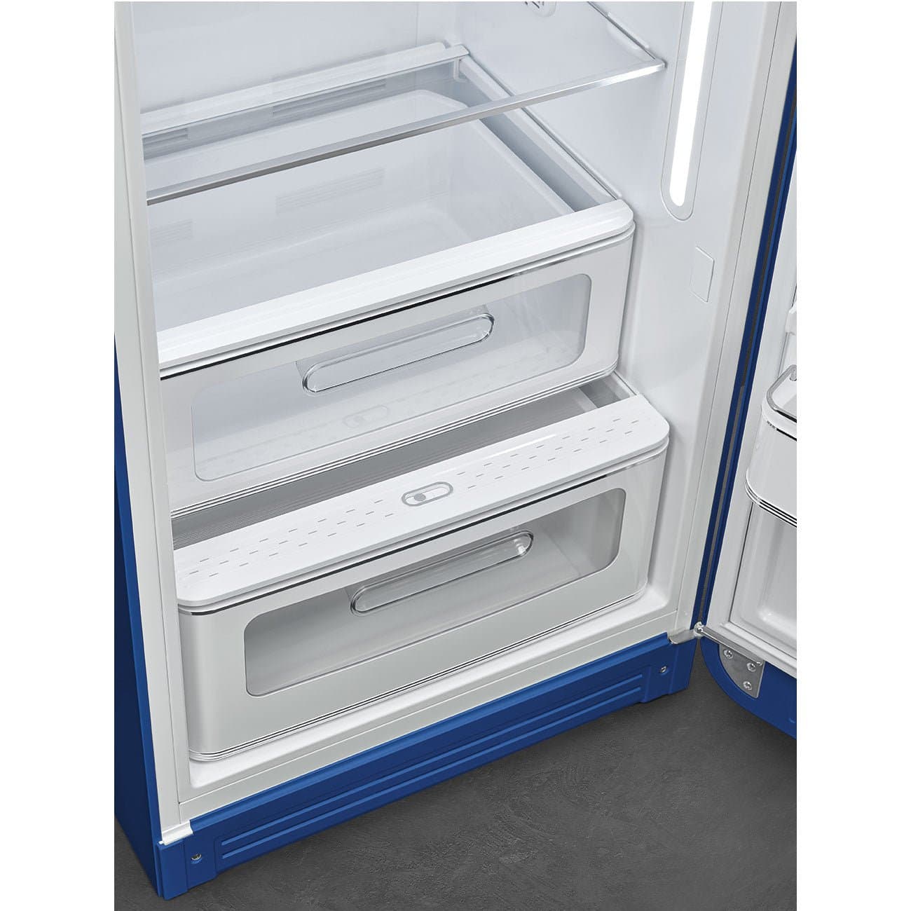 Frigider Smeg 50's Style FAB28RBE5 5