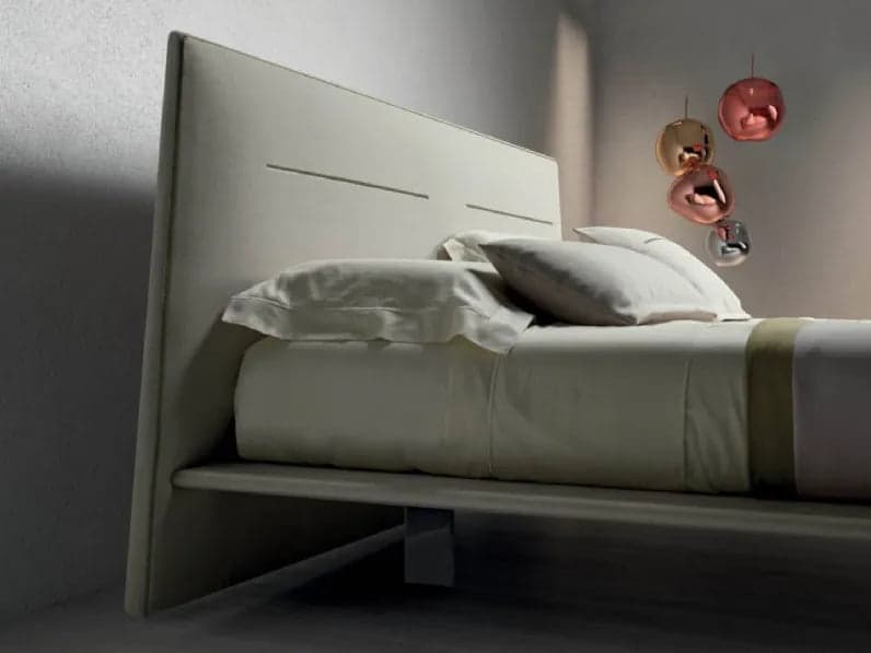 Pat JT Self-Standing 2