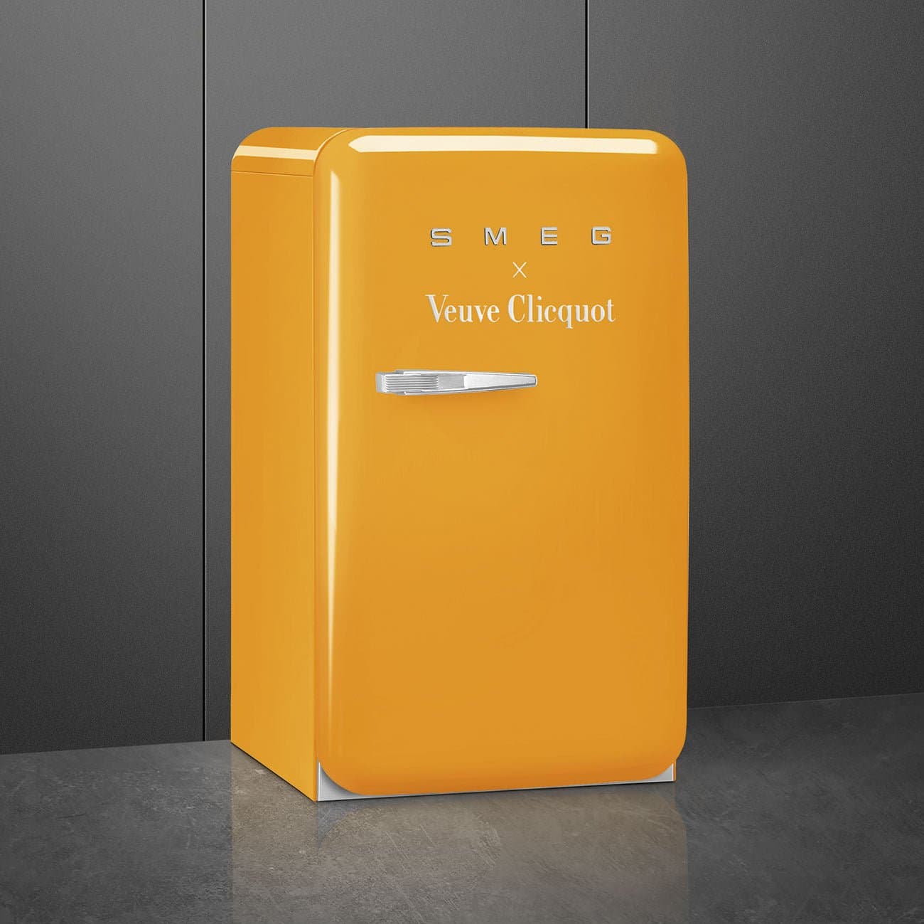 Frigider Smeg '50 Style FAB10RDYVC5 4