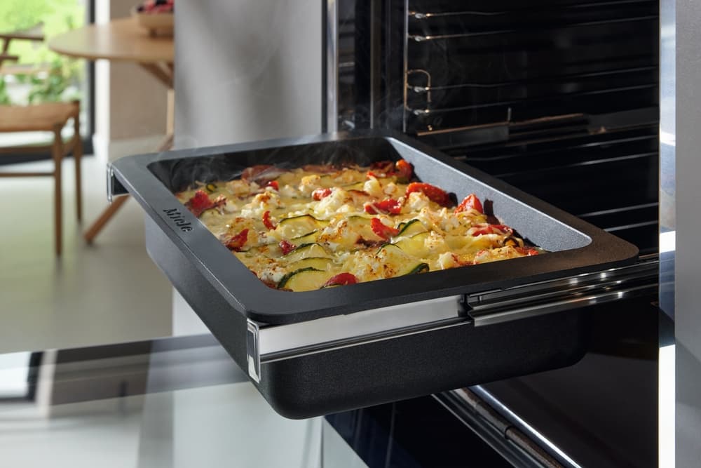 H 7260 B  Black  VitroLine 3