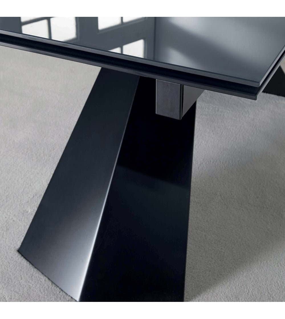 Masa de dining Monolite 684 2