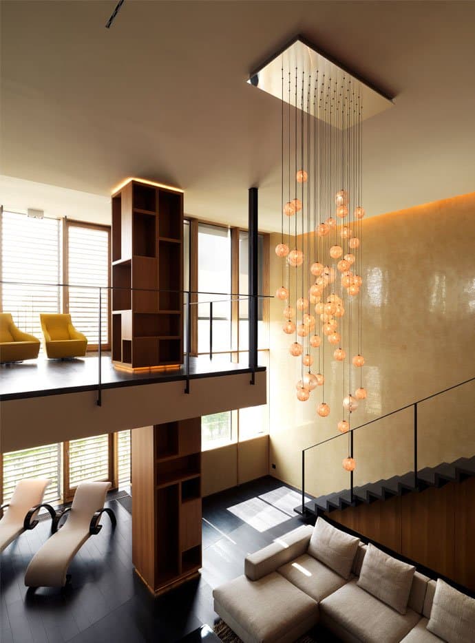 Candelabru PostKrisi 4