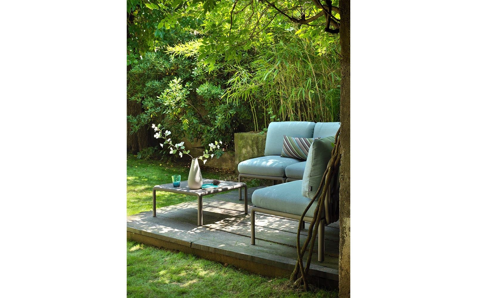 Canapea modulara pentru exterior  KOMODO 18